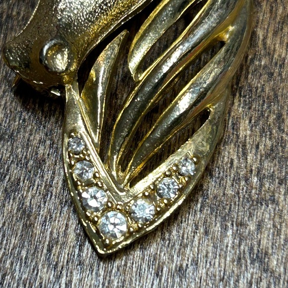 Vintage Horse Head Brooch Pin Signed Gerry’s Gold Tone Rhinestones Equestrian - Picture 4 of 9